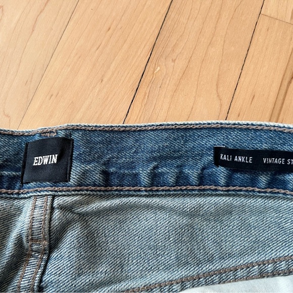 Edwin Kali ankle vintage straight jeans NWT - Picture 4 of 14